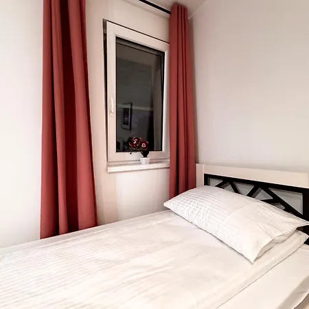 Pod Jablonia Barzowice
